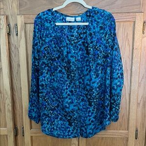 Liz Claiborne Women's Vibrant Blue Patterned Blouse